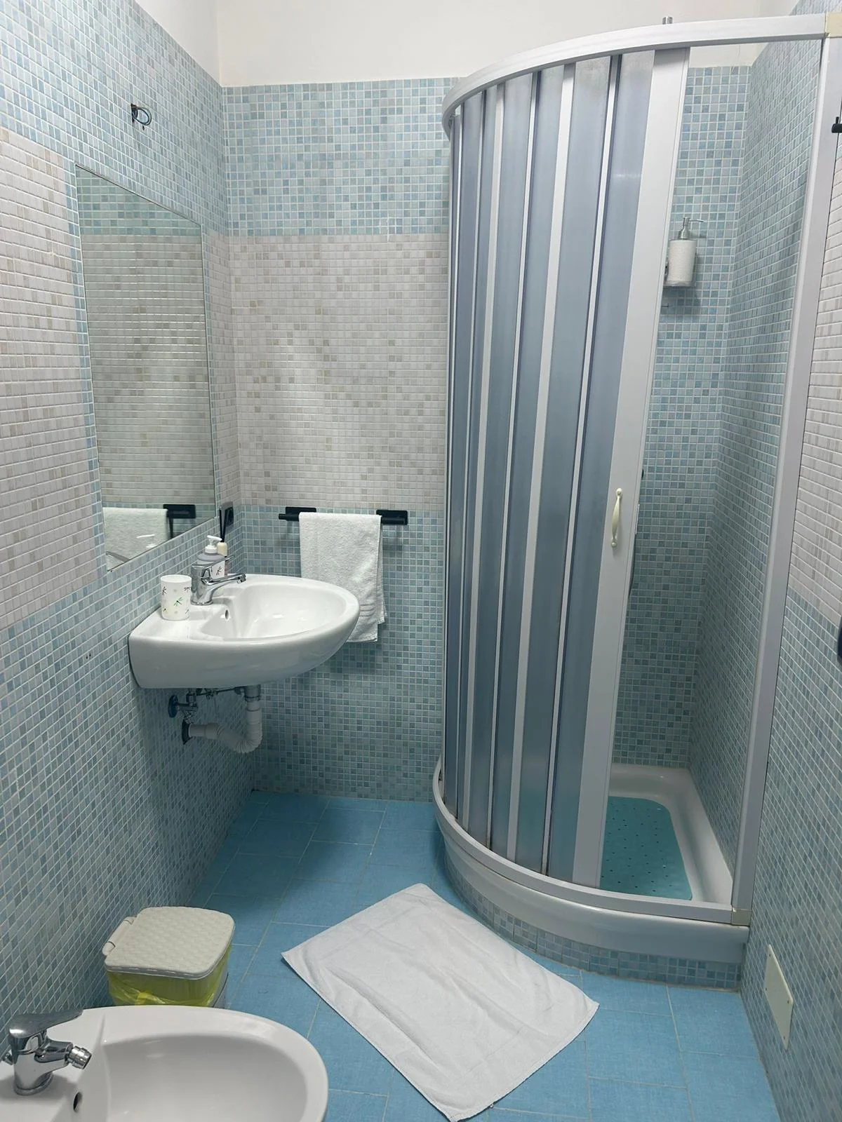 Bagno blu